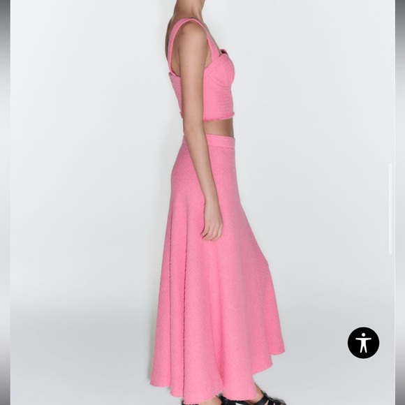 Pink tweed textured zara crop top and flare skirt - Picture 4 of 13